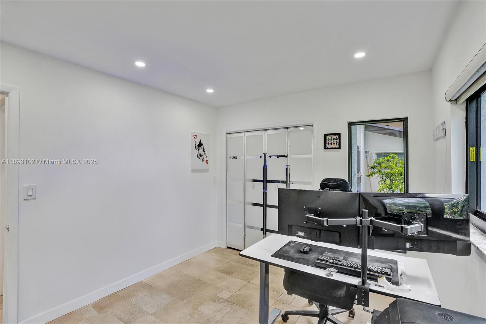 FOREST COVE - Residential