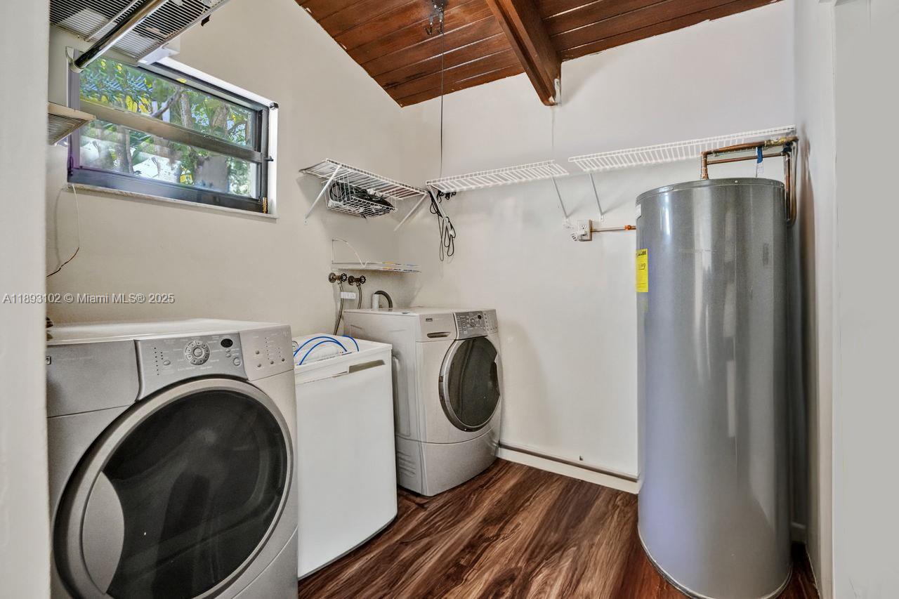 FOREST COVE - Residential