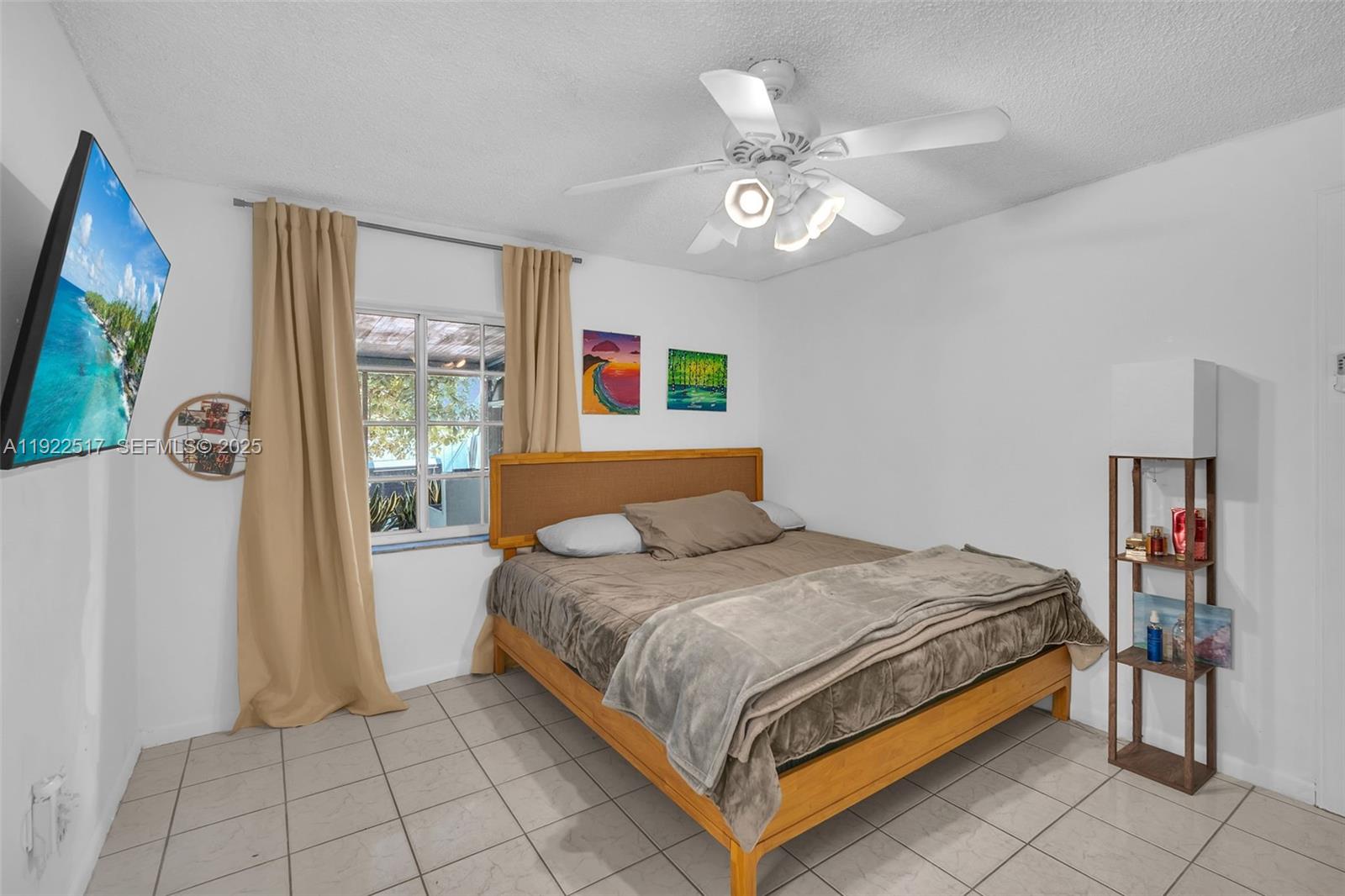 COUNTRY LAKE MANORS SEC 3 - Residential