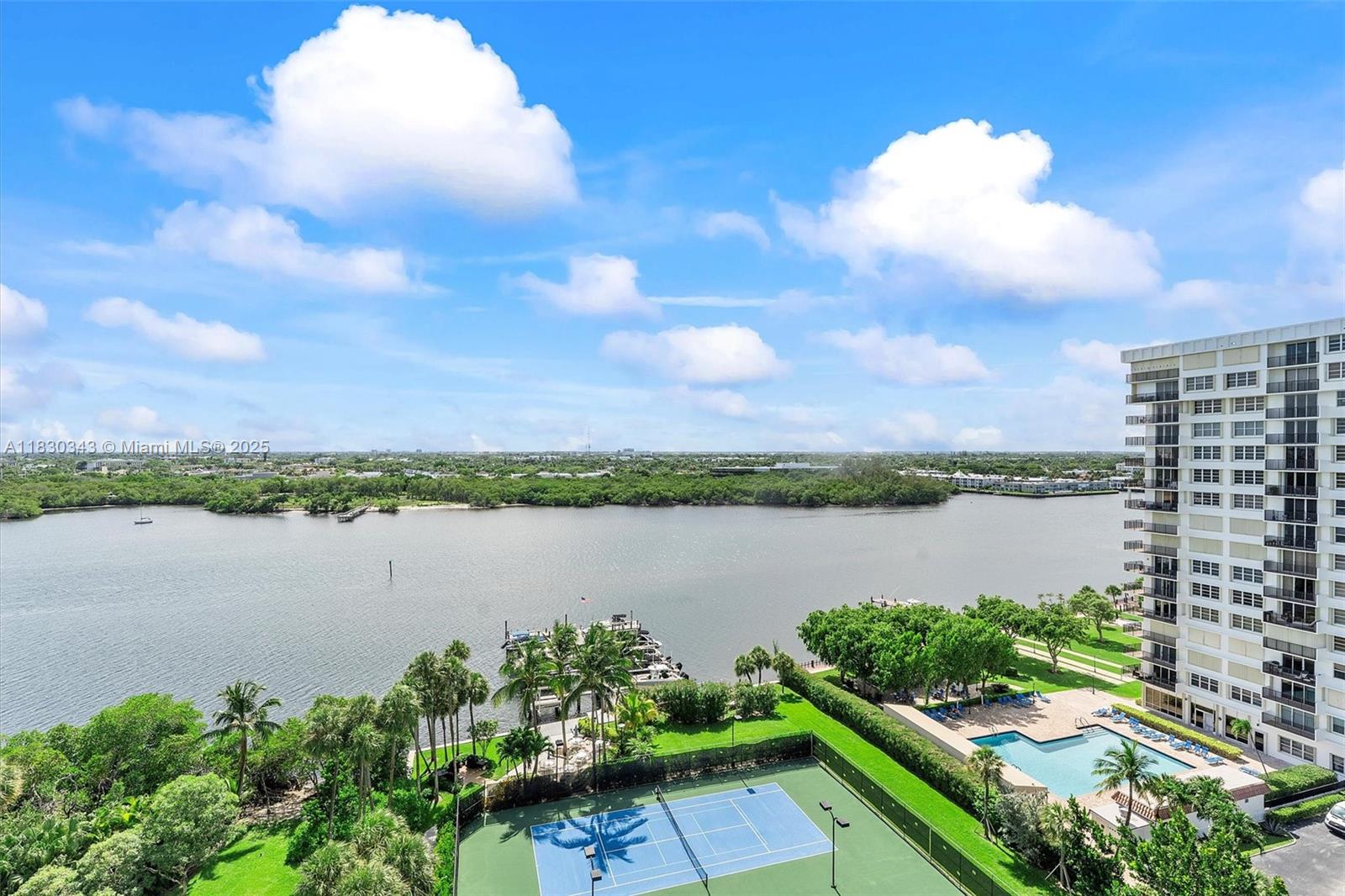 LA FONTANA CONDO - Residential