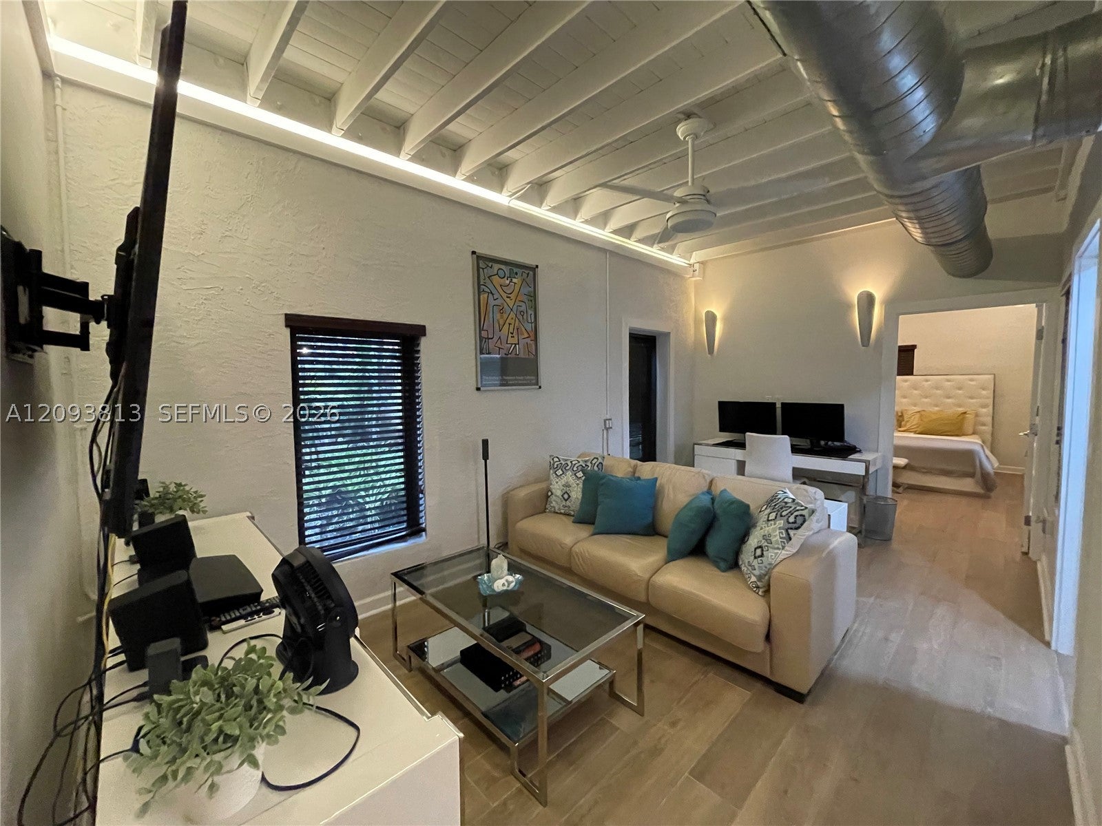 1301 MILAN AVE 5