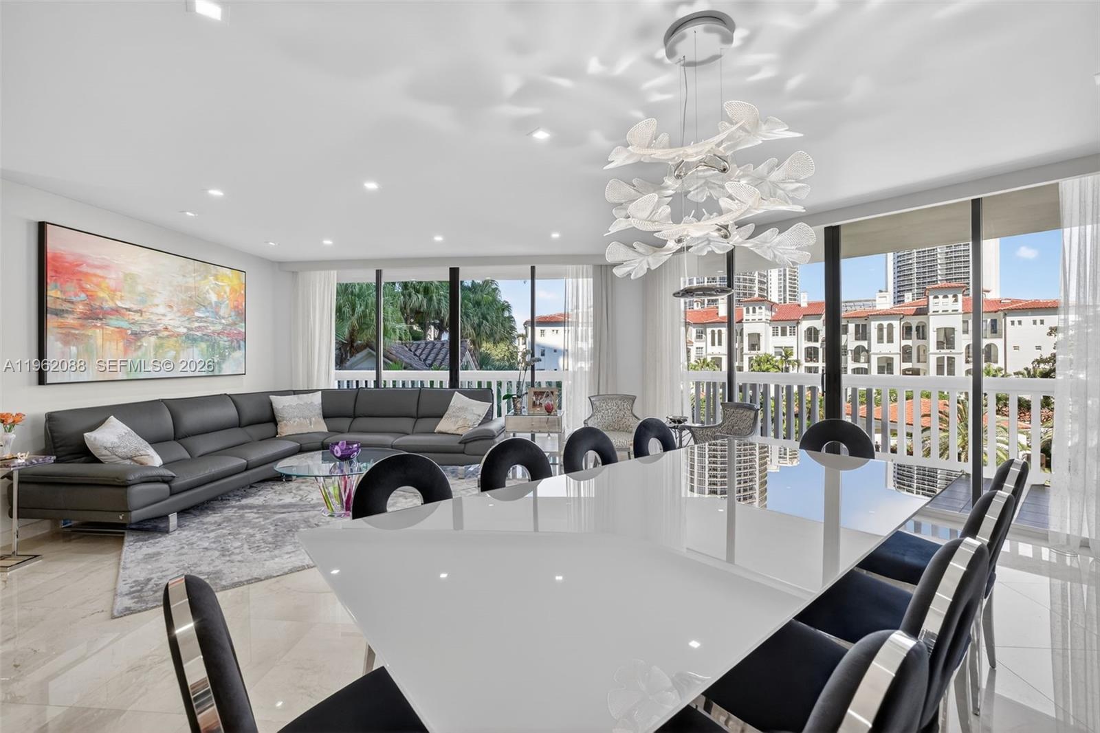 2000 ISL BLVD WILLIAMS IS - Residential Lease