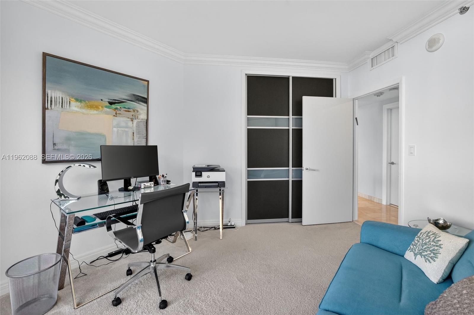 2000 ISL BLVD WILLIAMS IS - Residential Lease