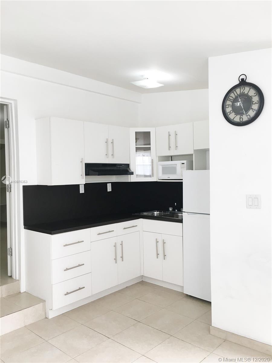 GRAPELAND - Residential Lease