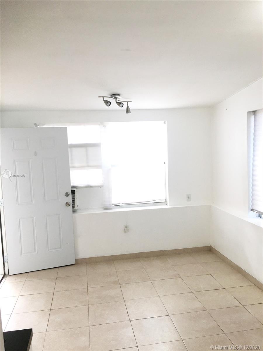 GRAPELAND - Residential Lease