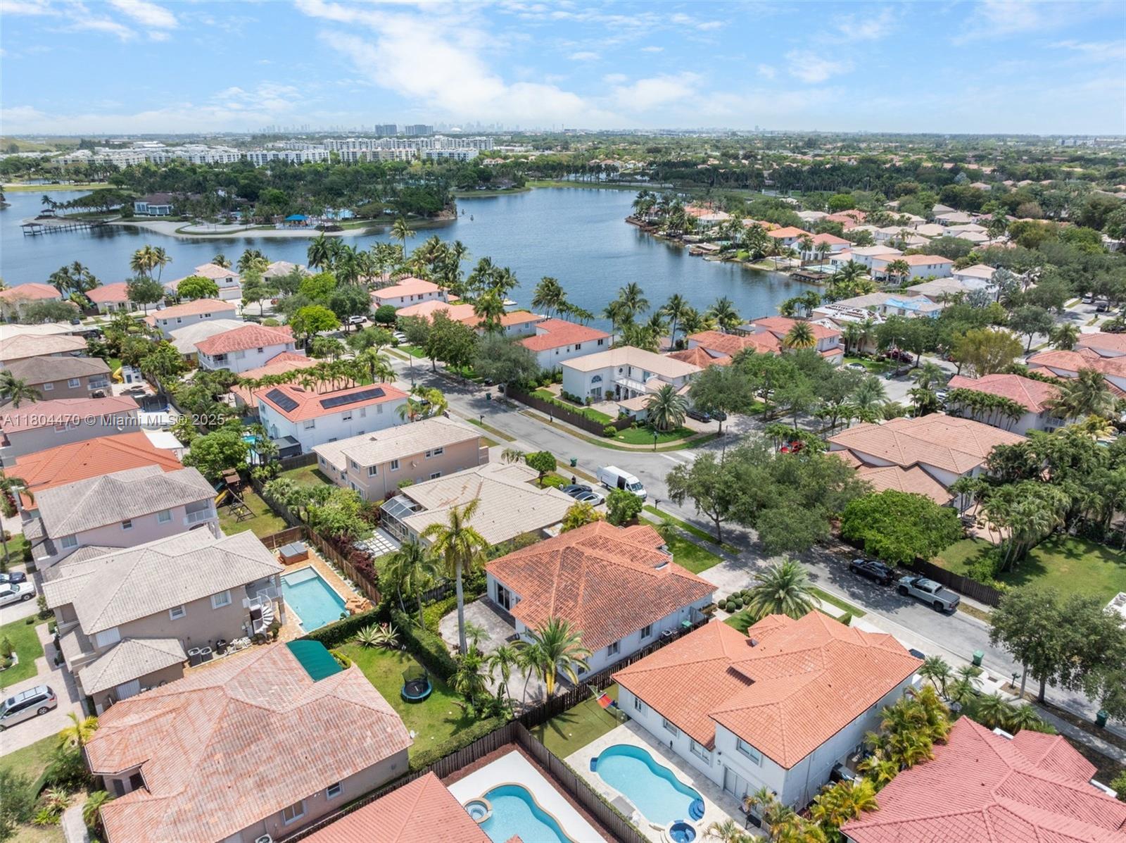 11351 NW 64th Ter