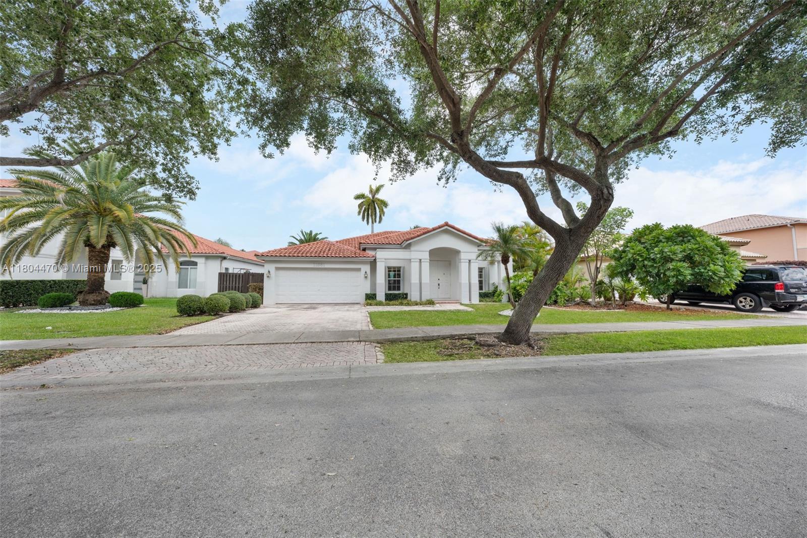 11351 NW 64th Ter
