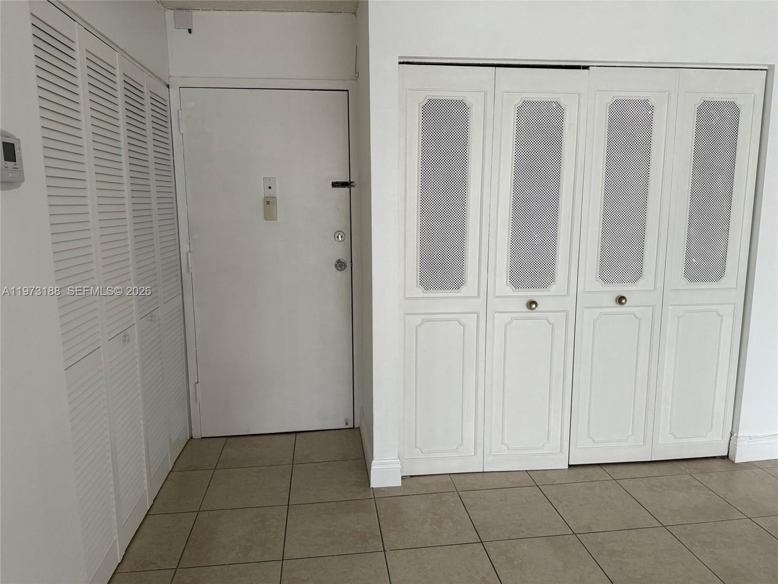 PLAZA OF AMERICAS CONDO P - Residential Lease