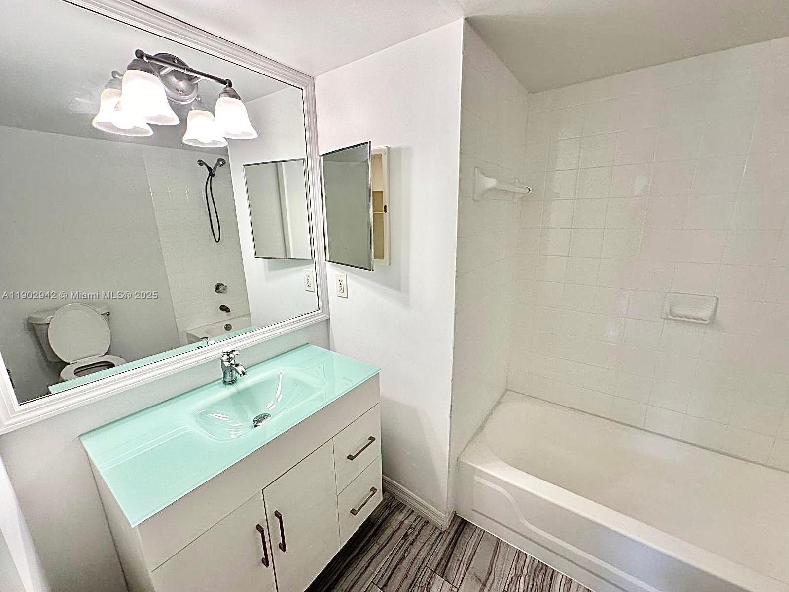 MILANO CONDO - Residential Lease