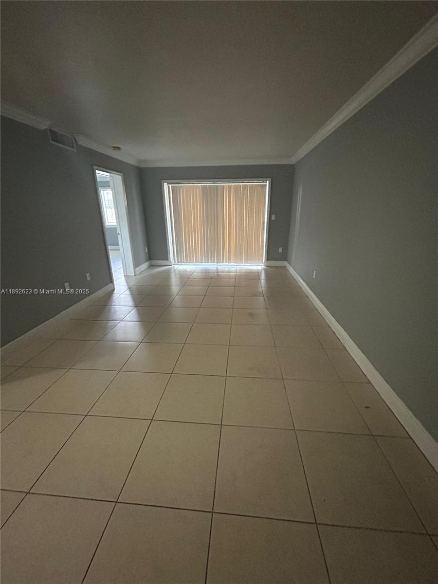 KENDALL LAKE TOWERS CONDO - Residential Lease