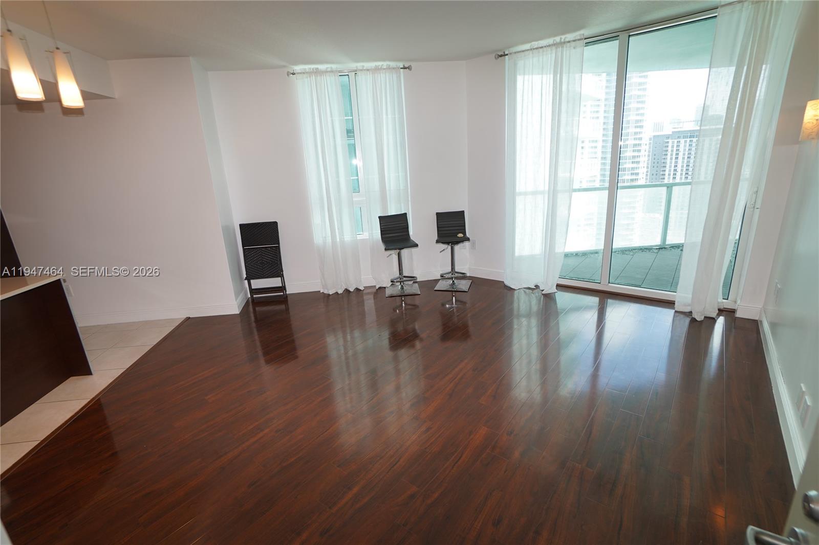 QUANTUM ON THE BAY CONDO - Residential