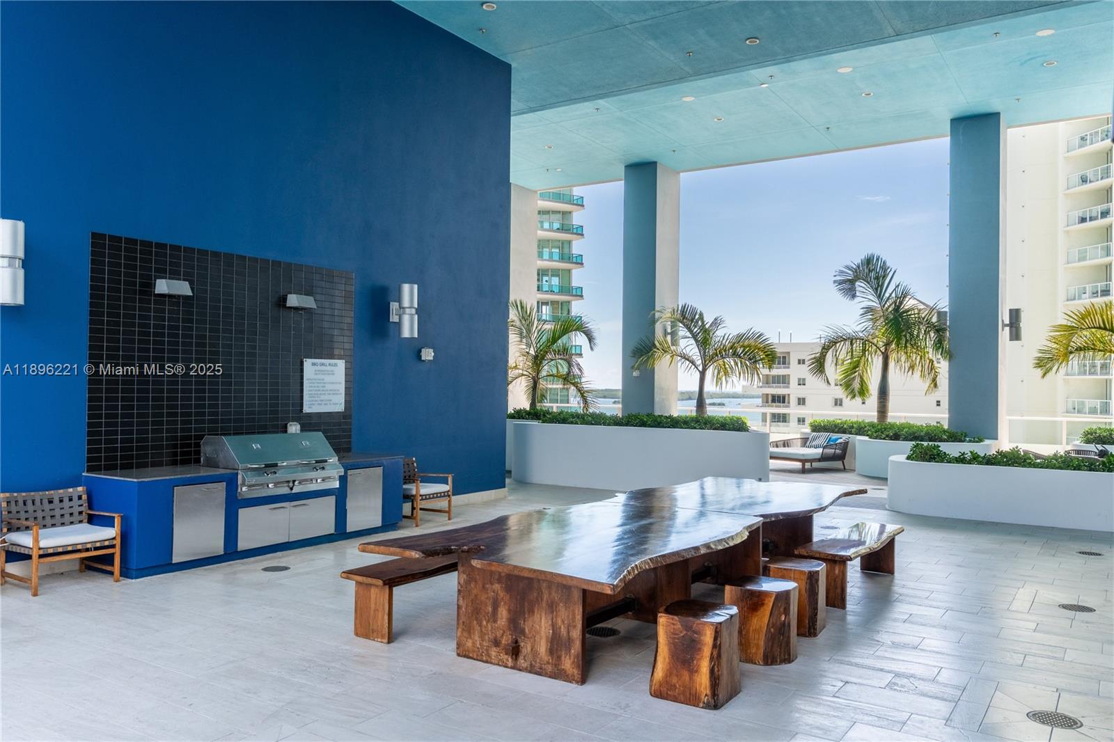 BRICKELLHOUSE CONDO - Residential