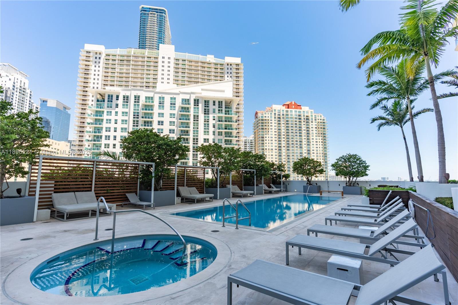 BRICKELLHOUSE CONDO - Residential