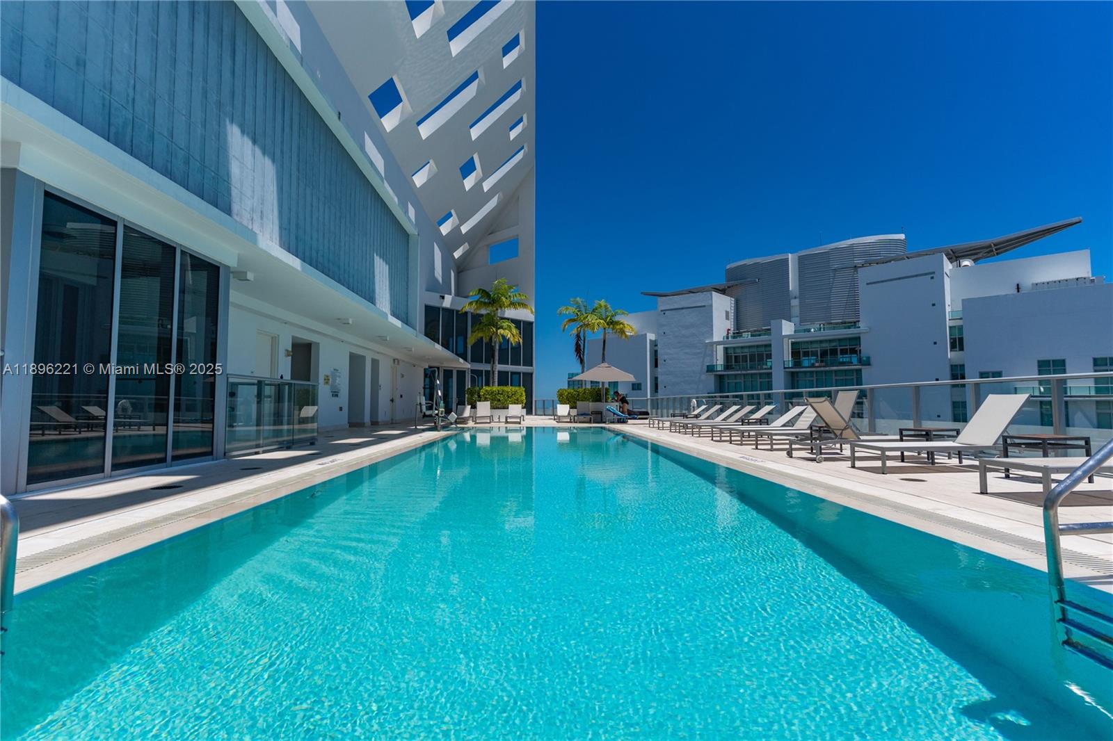 BRICKELLHOUSE CONDO - Residential