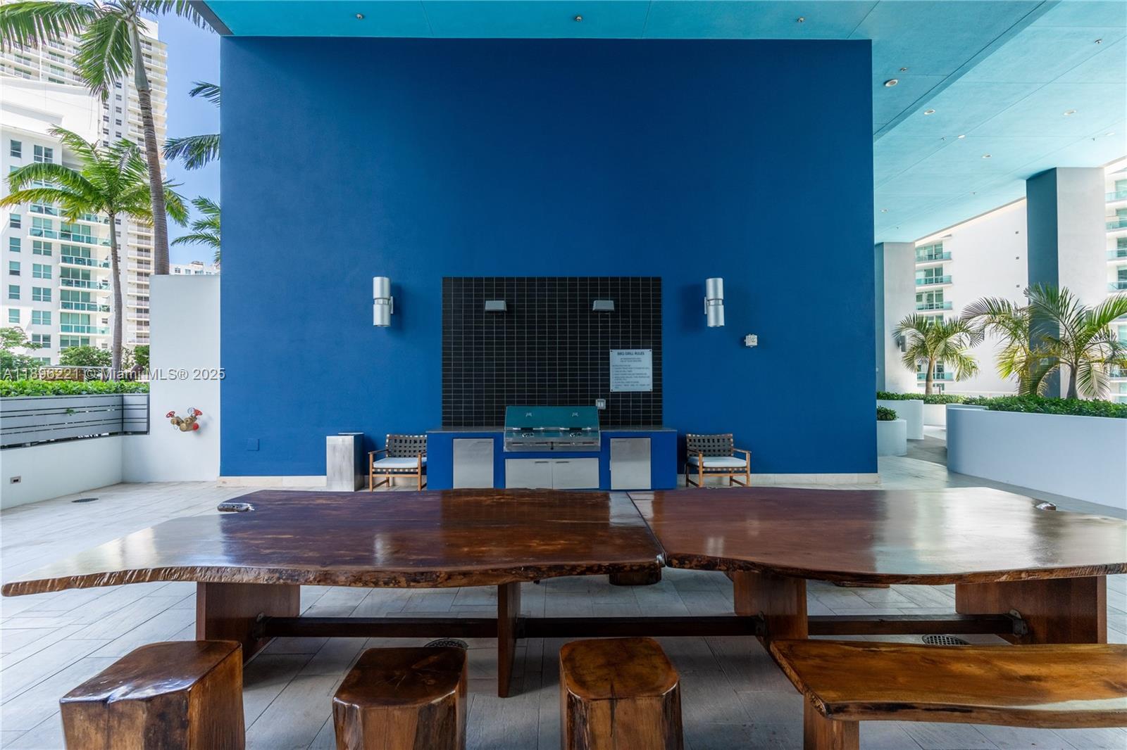 BRICKELLHOUSE CONDO - Residential