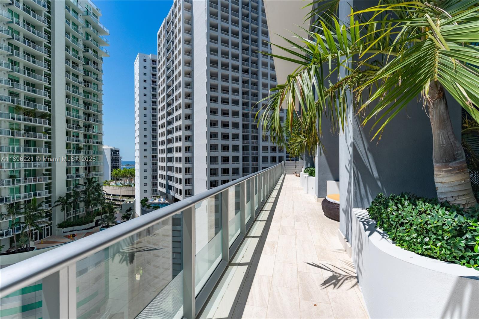 BRICKELLHOUSE CONDO - Residential