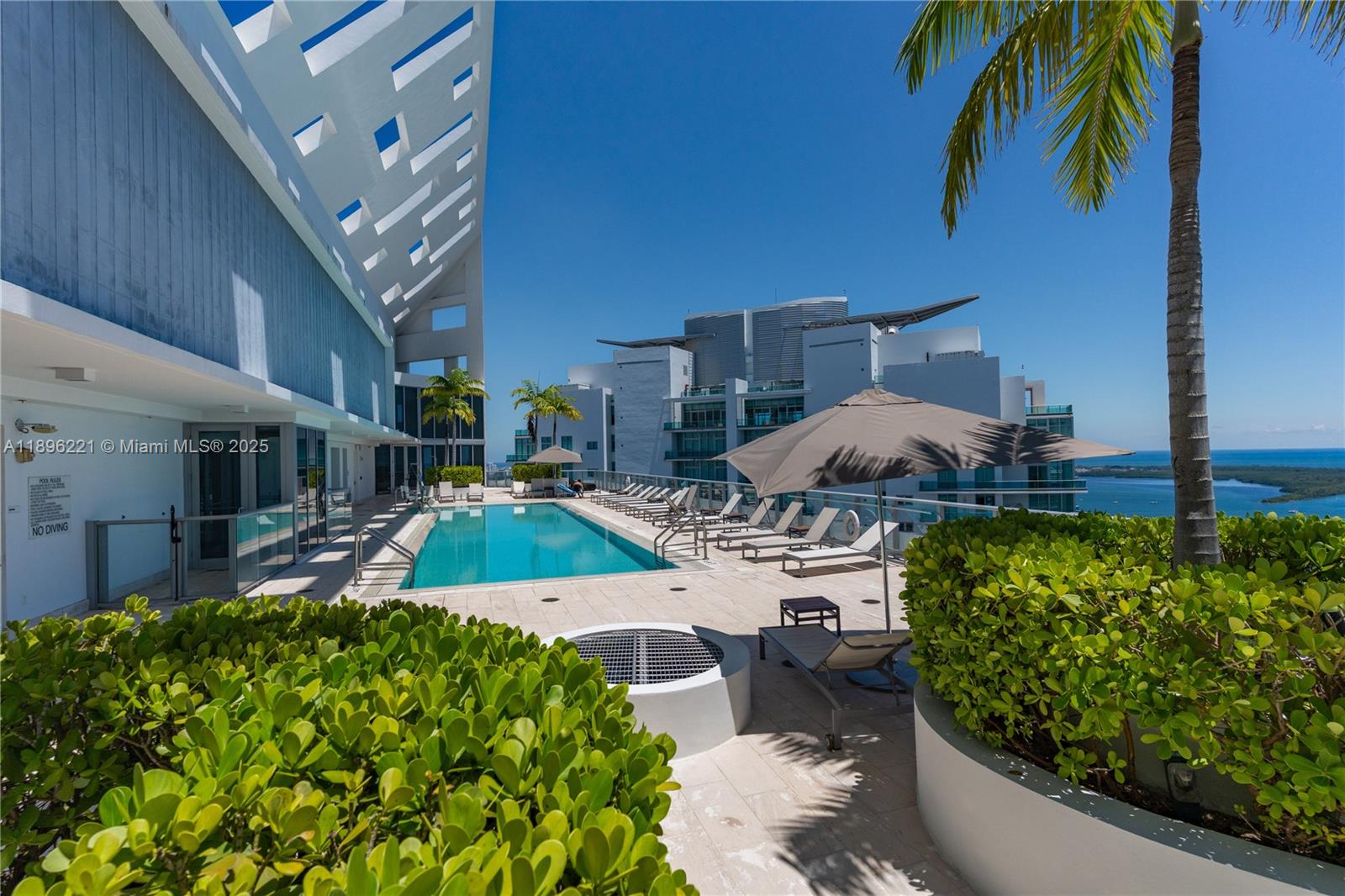 BRICKELLHOUSE CONDO - Residential