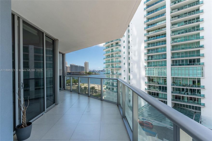 Experience the ultimate Brickell lifestyle in this stunning corner unit on the 8th floor of Brickell House. It offers the best of both worlds water & city views that will remind you every day why you chose to live here. Designed for those seeking luxury, freedom, and affordability, this property combines elegance and a great investment opportunity. Enjoy an open layout with floor-to-ceiling windows, natural light at every turn, and a wraparound balcony to watch the sunrise over the bay and the vibrant lights of the Brickell skyline at night. it's an icon of urban style with world-class amenities: a rooftop pool with panoramic views, a state of the art gym, a spa, and a private event room, all designed for those seeking a life without limits. Can be rented 12 times x year Airbnb is allowed.