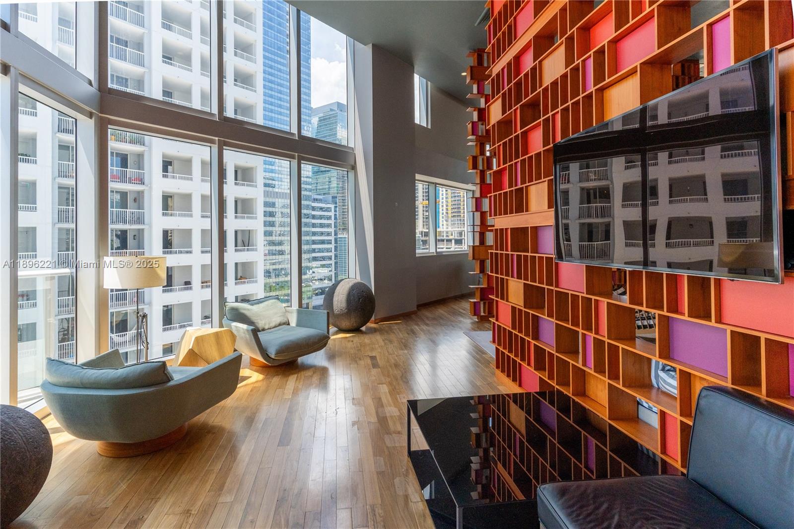 BRICKELLHOUSE CONDO - Residential