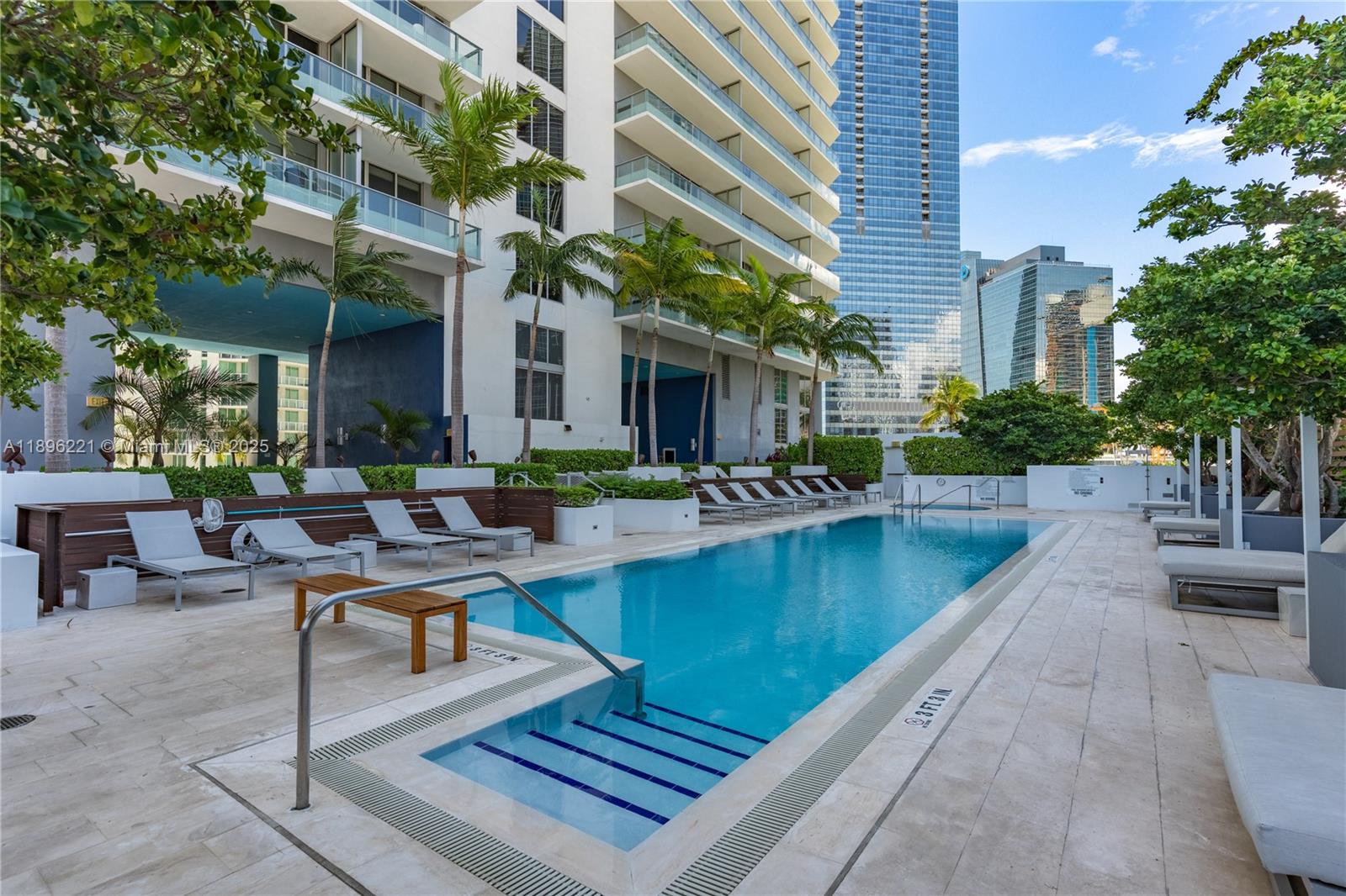 BRICKELLHOUSE CONDO - Residential