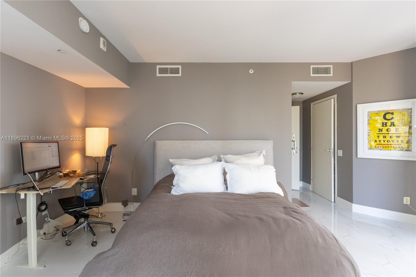 BRICKELLHOUSE CONDO - Residential