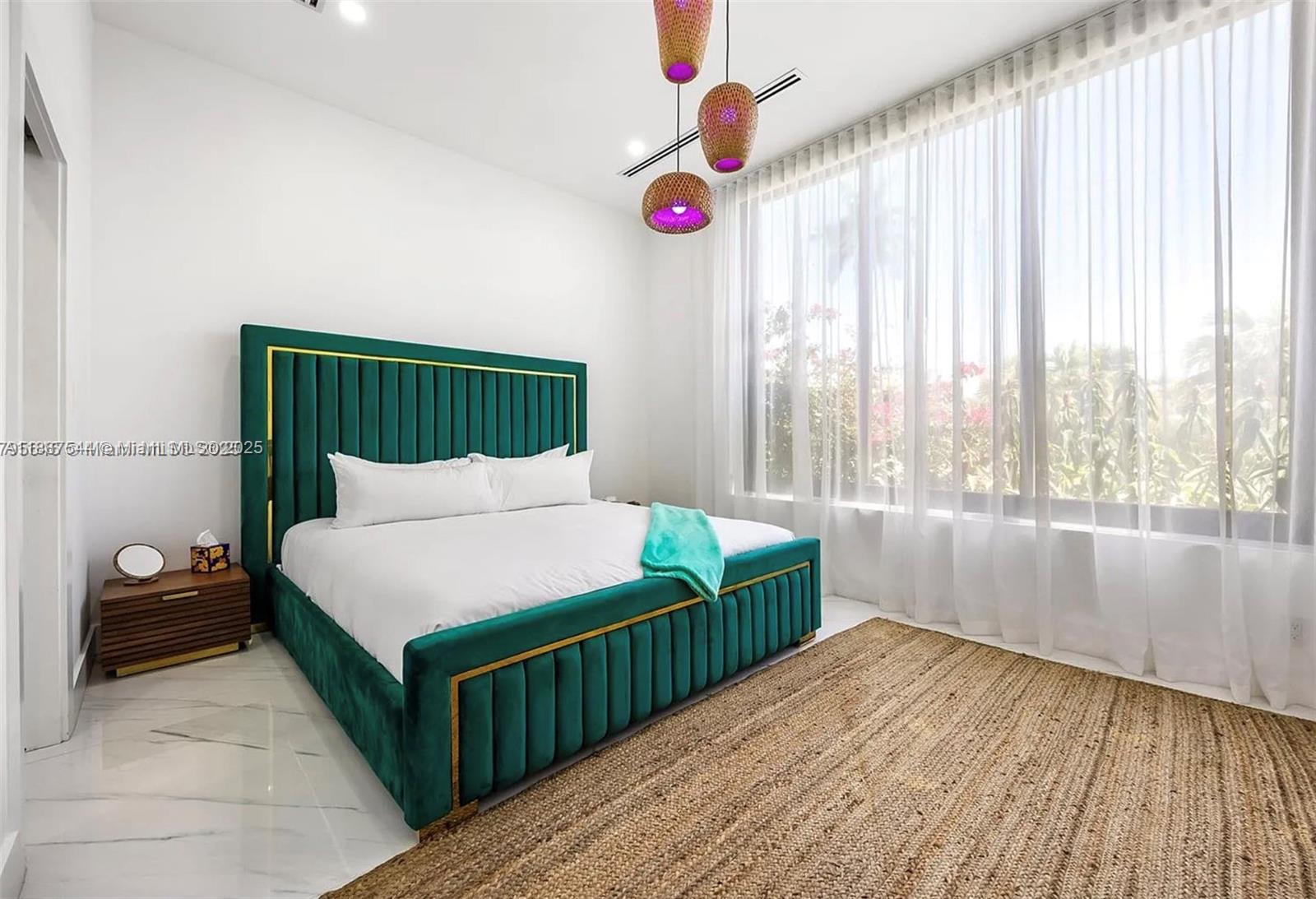 NORTH BAL HARBOUR - Residential Lease