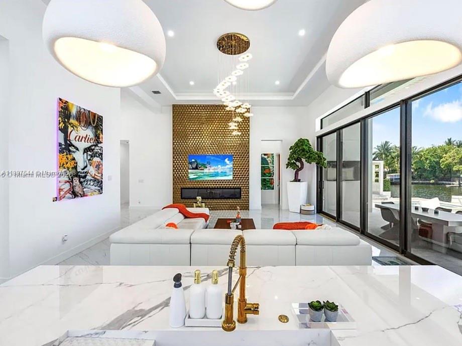 NORTH BAL HARBOUR - Residential Lease