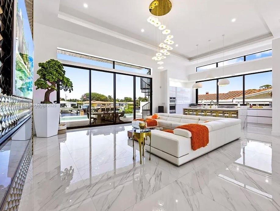 NORTH BAL HARBOUR - Residential Lease