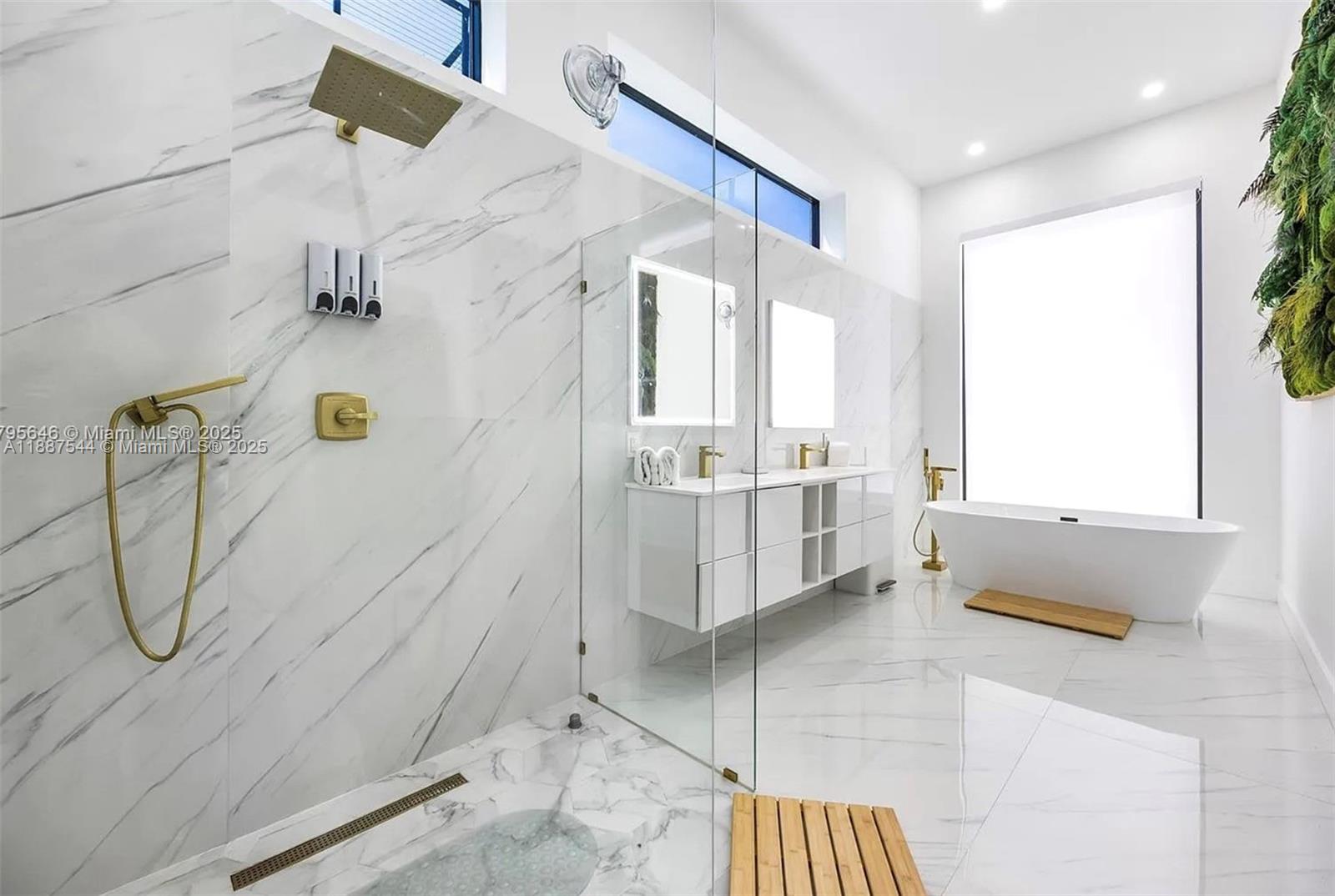 NORTH BAL HARBOUR - Residential Lease