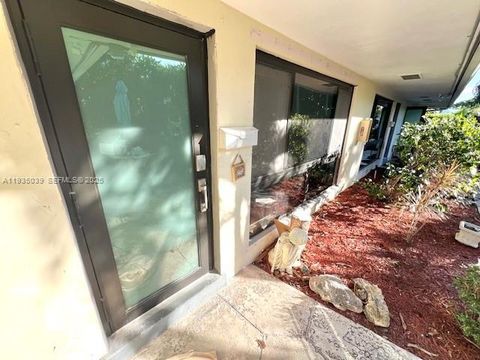 2645 SE 1st Ct 3 Pompano Beach FL 33062