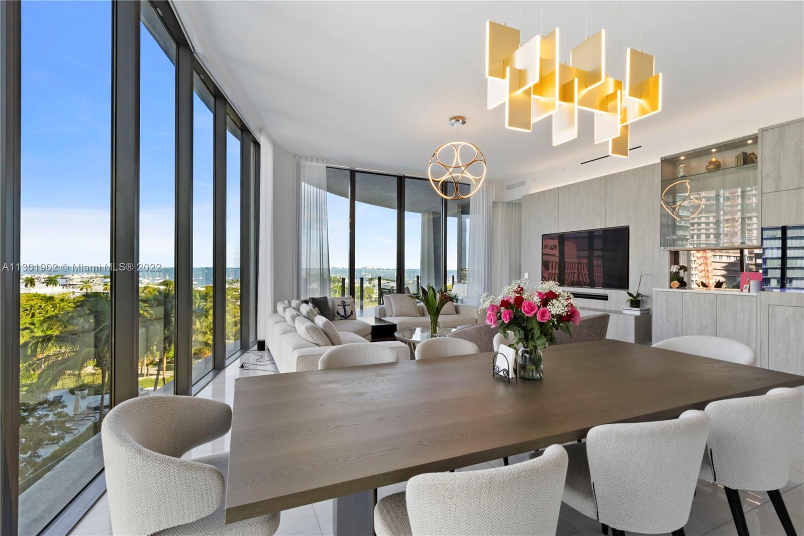 ONE PARK GROVE - Residential