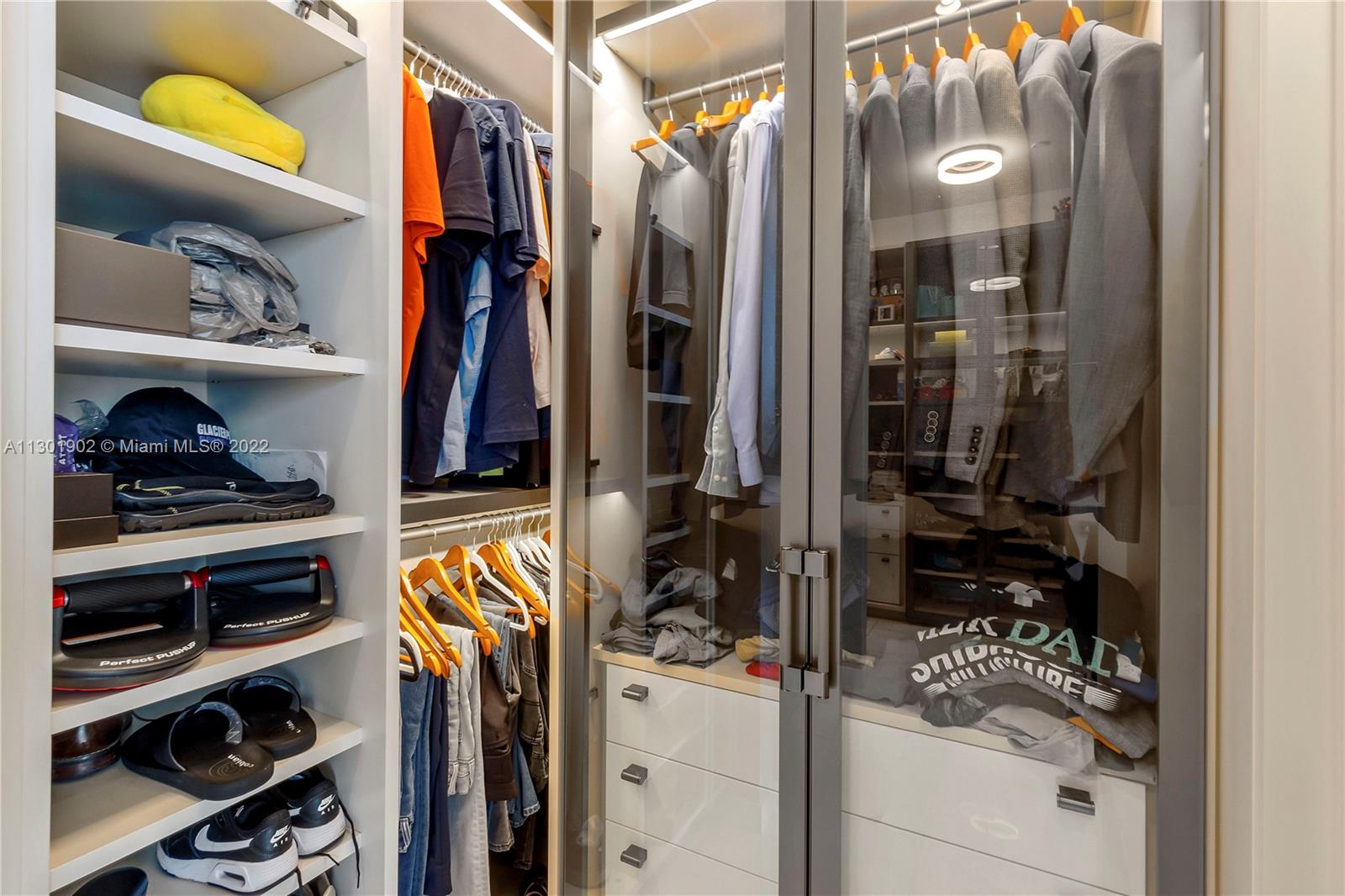 ONE PARK GROVE - Residential