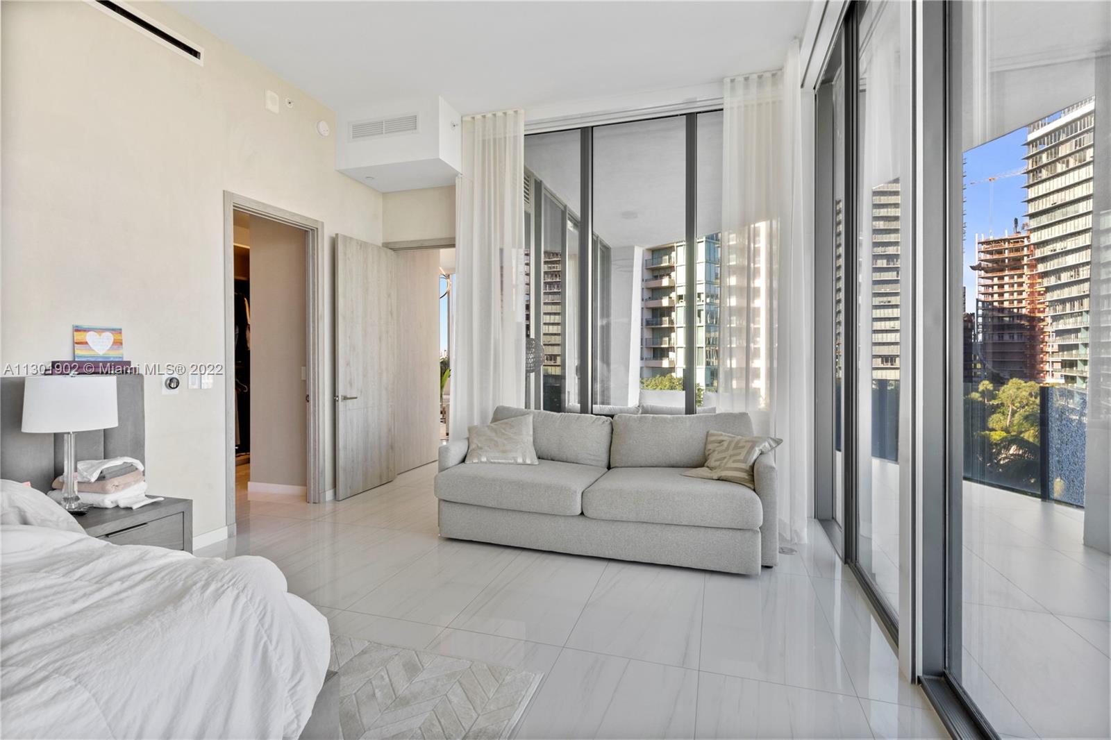 ONE PARK GROVE - Residential