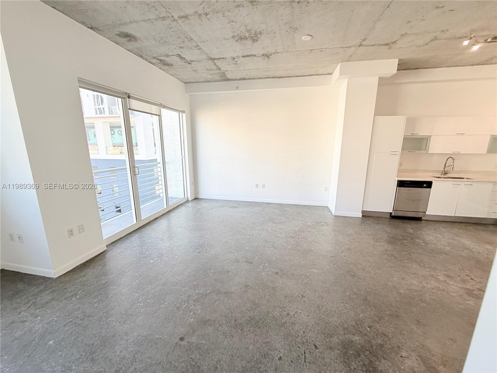 THE LOFT DOWNTOWN II - Residential