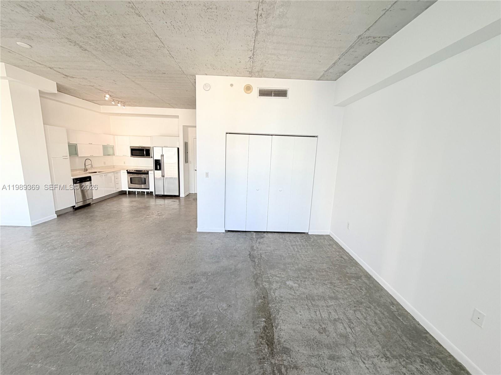 THE LOFT DOWNTOWN II - Residential