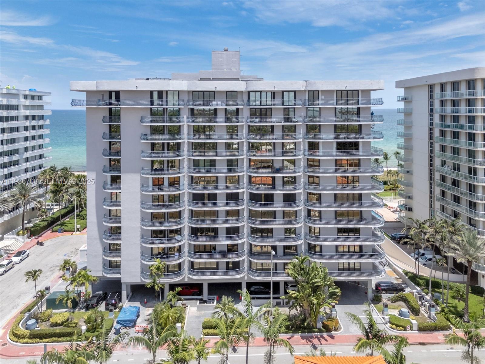8877 Collins Ave 303