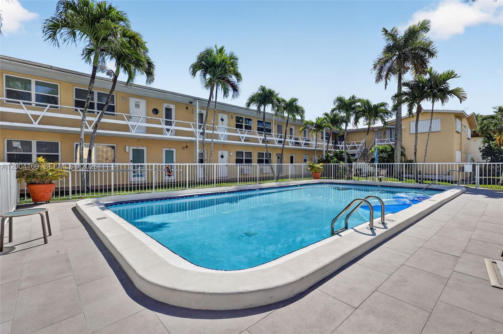 VENICE PARK - Residential