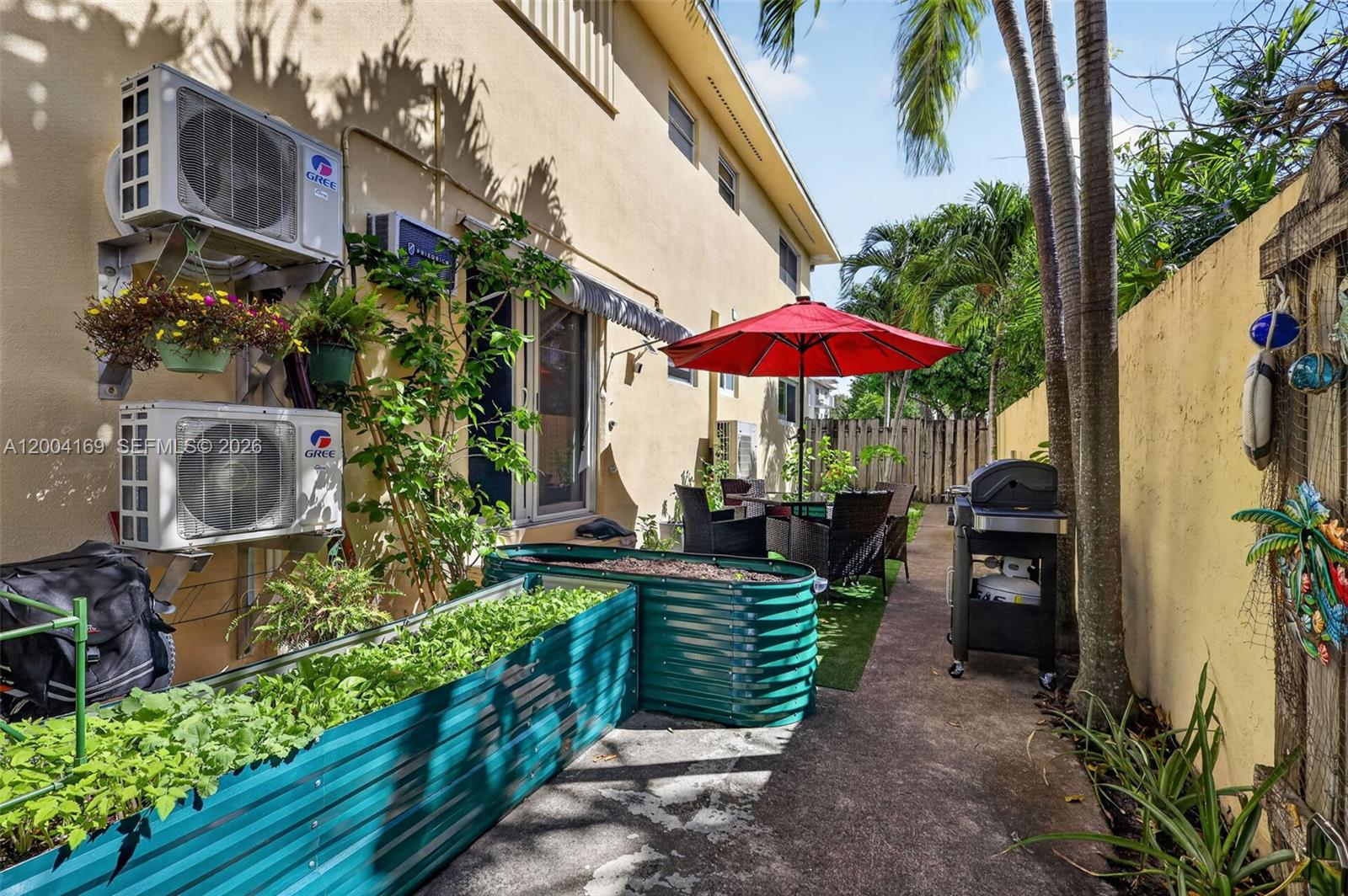 VENICE PARK - Residential