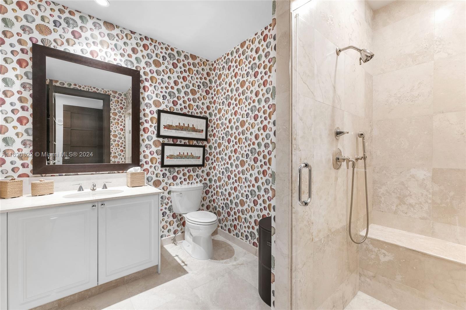 FISHER ISLAND - Residential