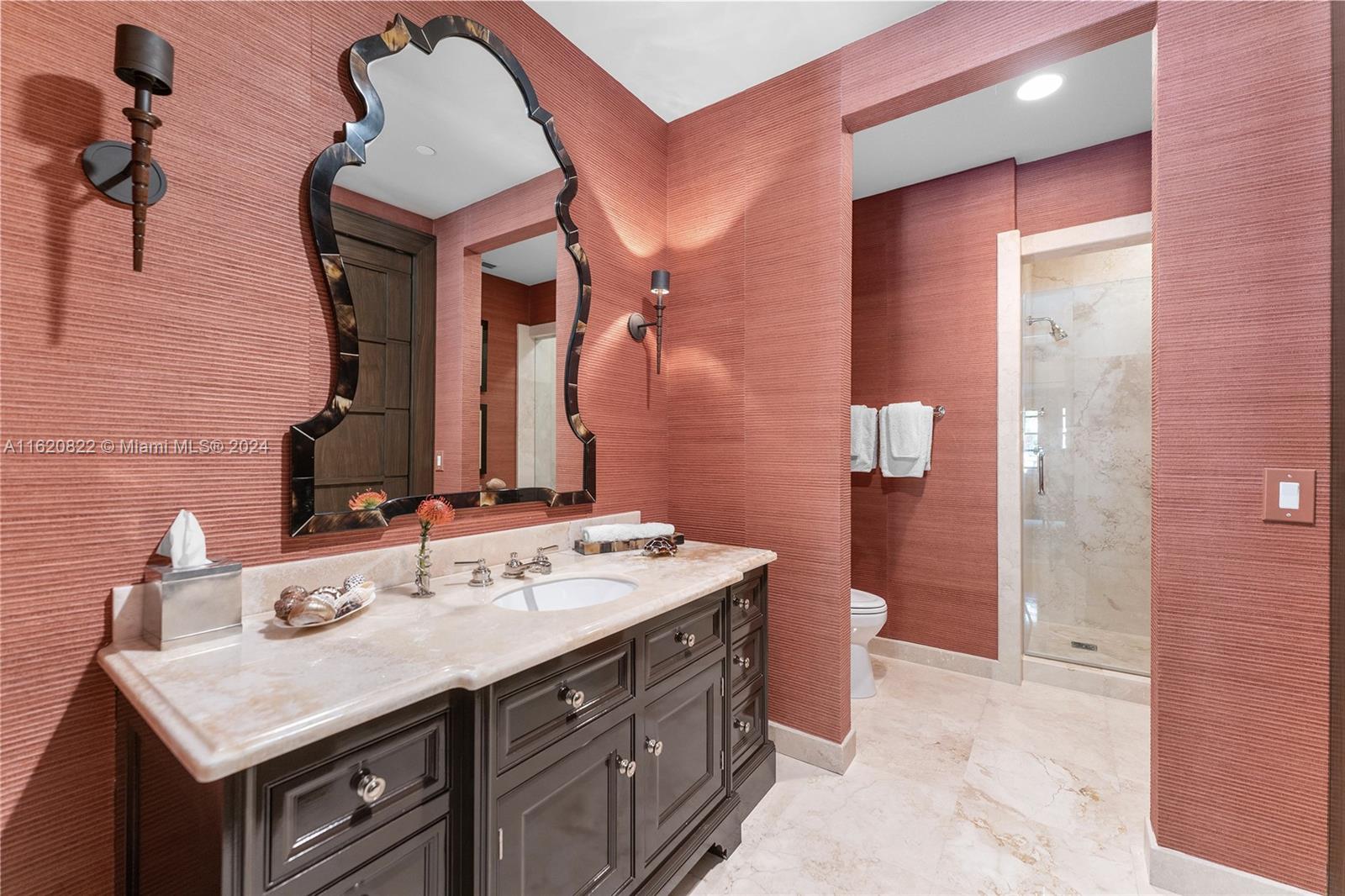 FISHER ISLAND - Residential