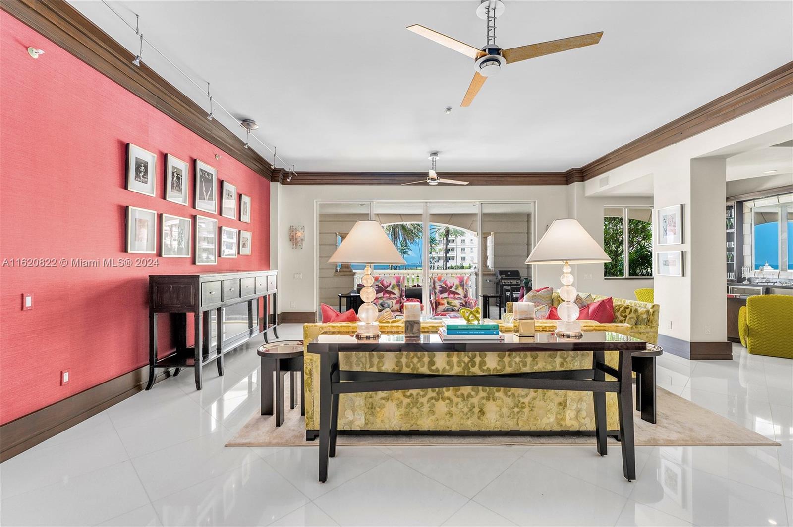 FISHER ISLAND - Residential