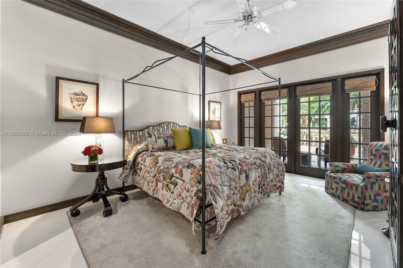 FISHER ISLAND - Residential