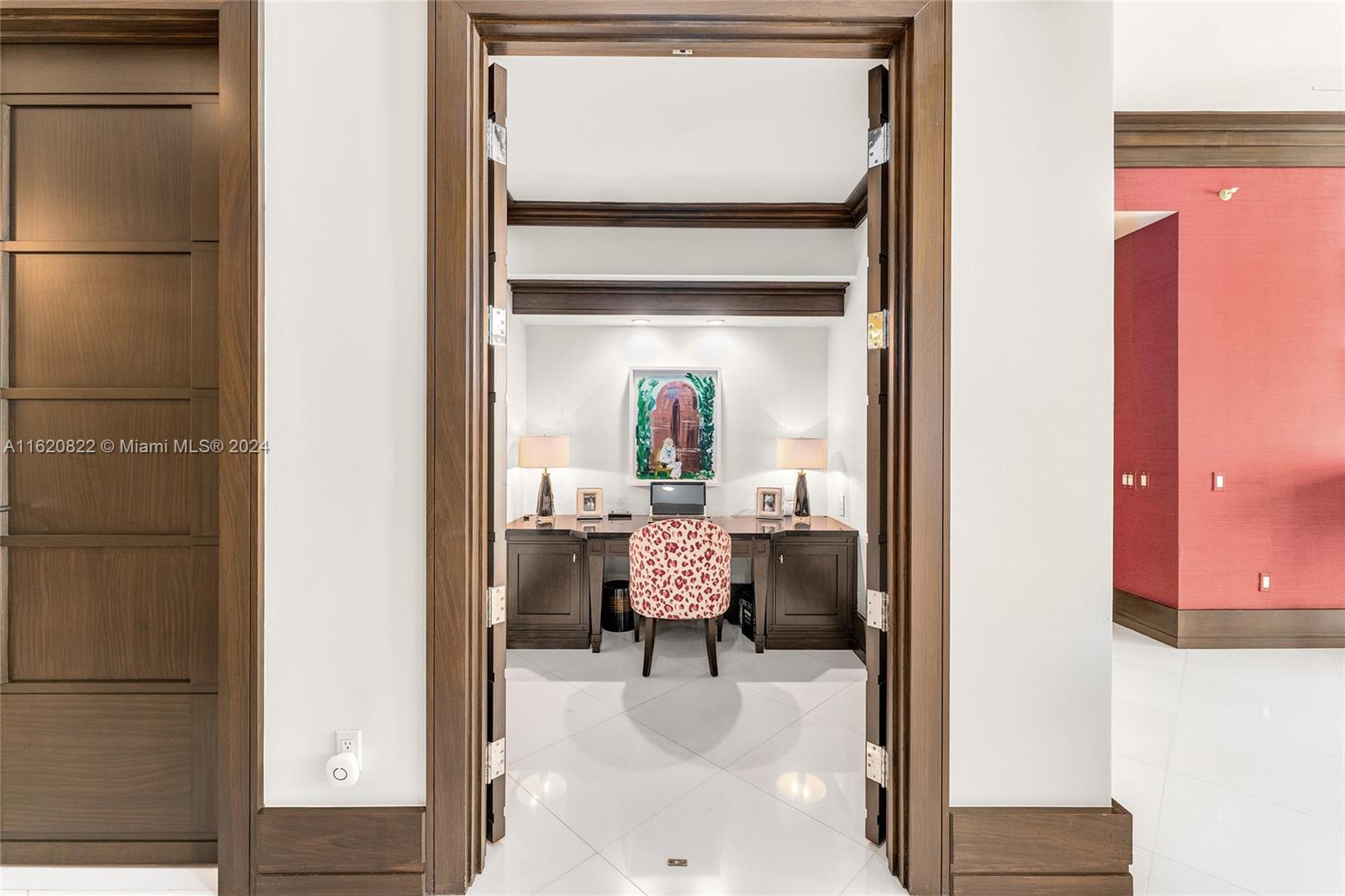 FISHER ISLAND - Residential