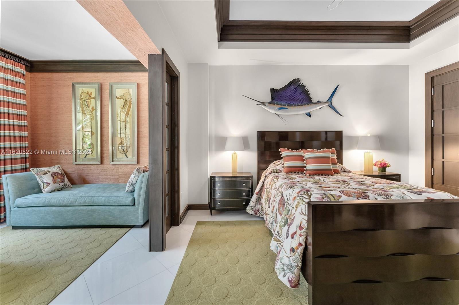 FISHER ISLAND - Residential
