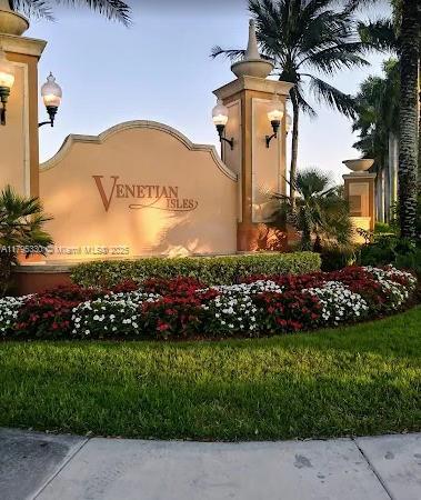 Live the lifestyle you deserve in the prestigious gated community of Venetian Isles!
This stunning corner townhouse offers comfort, space, and style with 3 generously sized bedrooms—including a spacious master suite, 2 full bathrooms, and a convenient half bath on the main floor. Enjoy a bright breakfast area, a welcoming living room, an upstairs laundry room, and a private patio perfect for outdoor dining or relaxing evenings.
You’ll have access to resort-style amenities: an exclusive clubhouse, sparkling swimming pool, beach volleyball court, jogging track, and a playground for the little ones. Ideally located near top-rated schools, major shopping centers, and with quick access to the Florida Turnpike and Dolphin Expressway.
Don’t miss this opportunity—schedule your showing today!