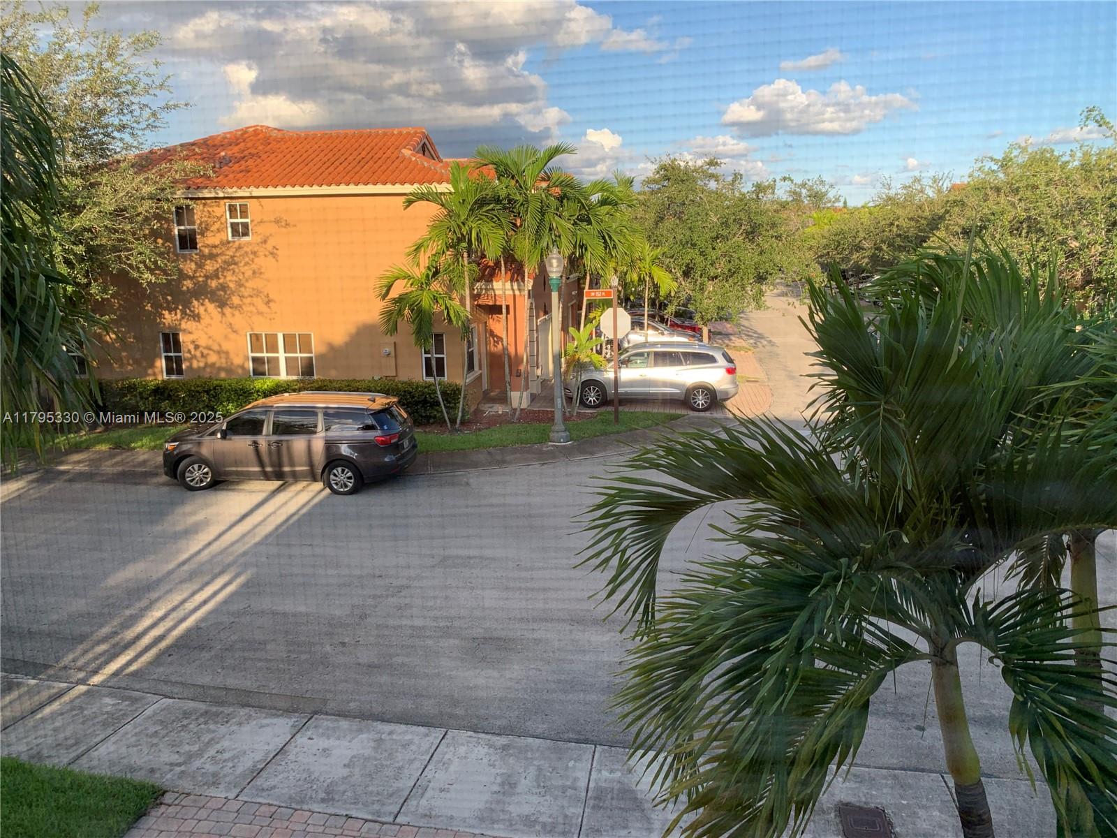 EGRET LAKES ESTATES SEC 2 - Residential