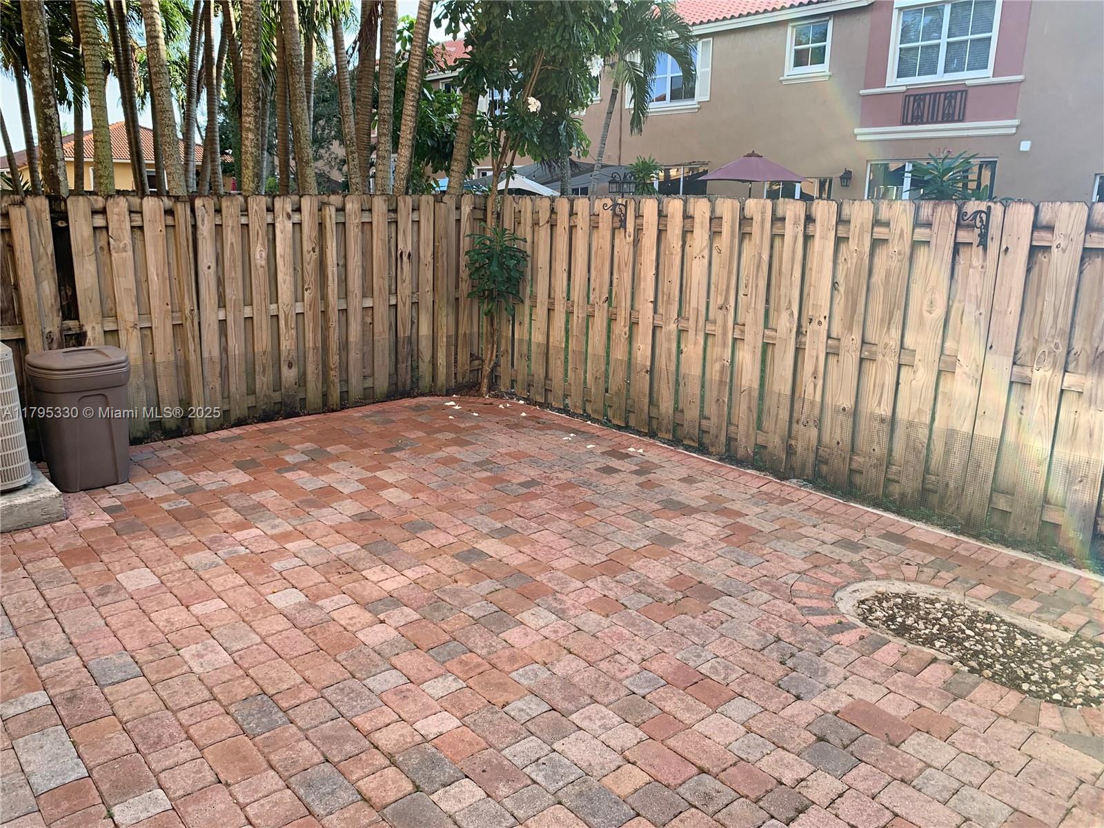 EGRET LAKES ESTATES SEC 2 - Residential