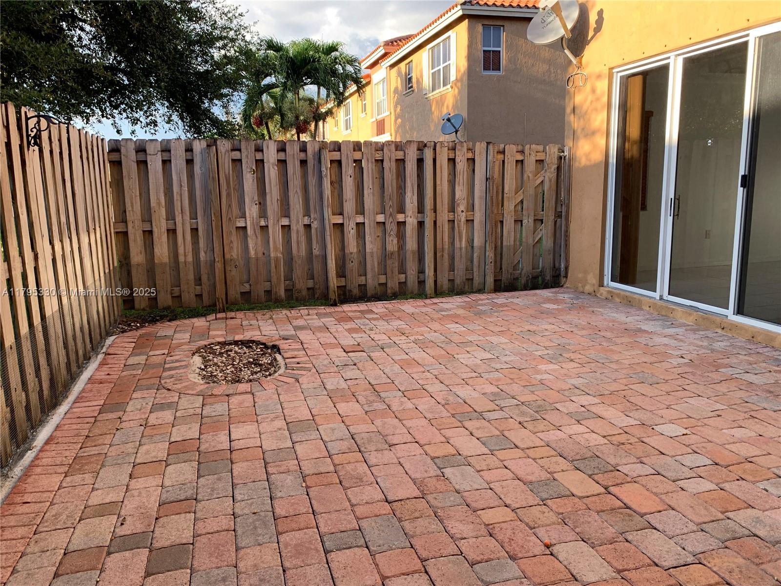 EGRET LAKES ESTATES SEC 2 - Residential