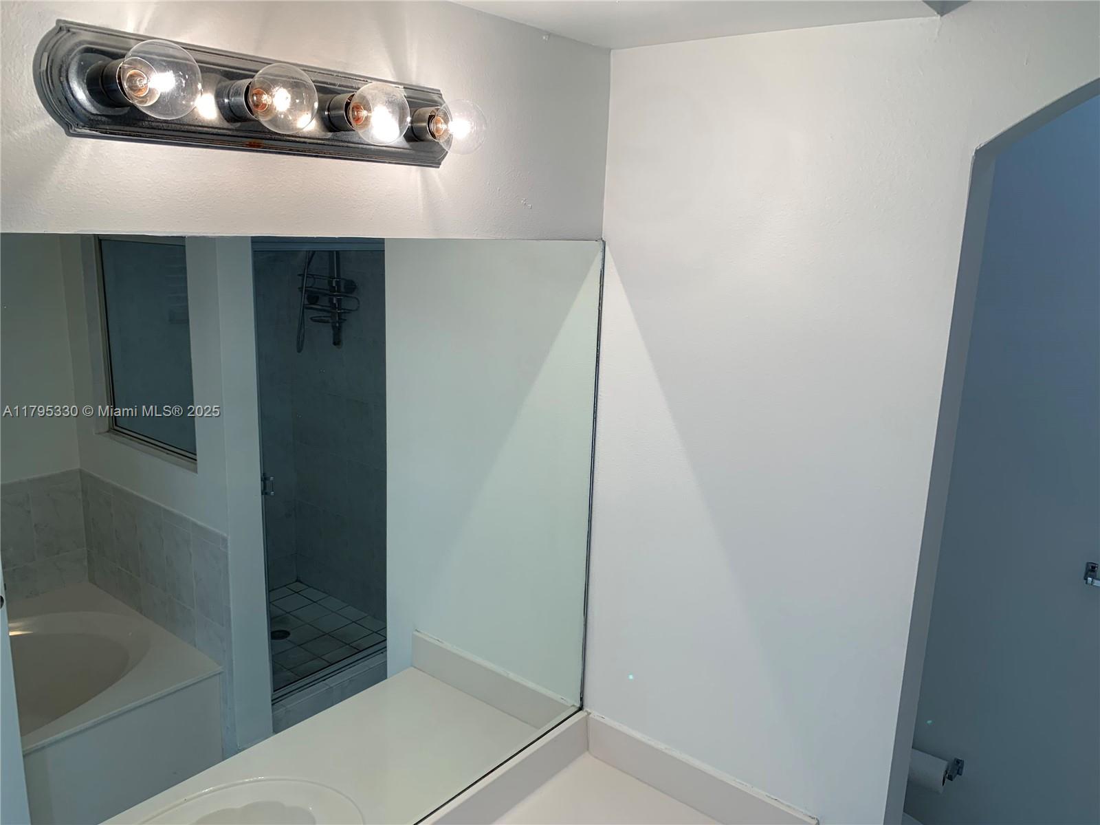 EGRET LAKES ESTATES SEC 2 - Residential