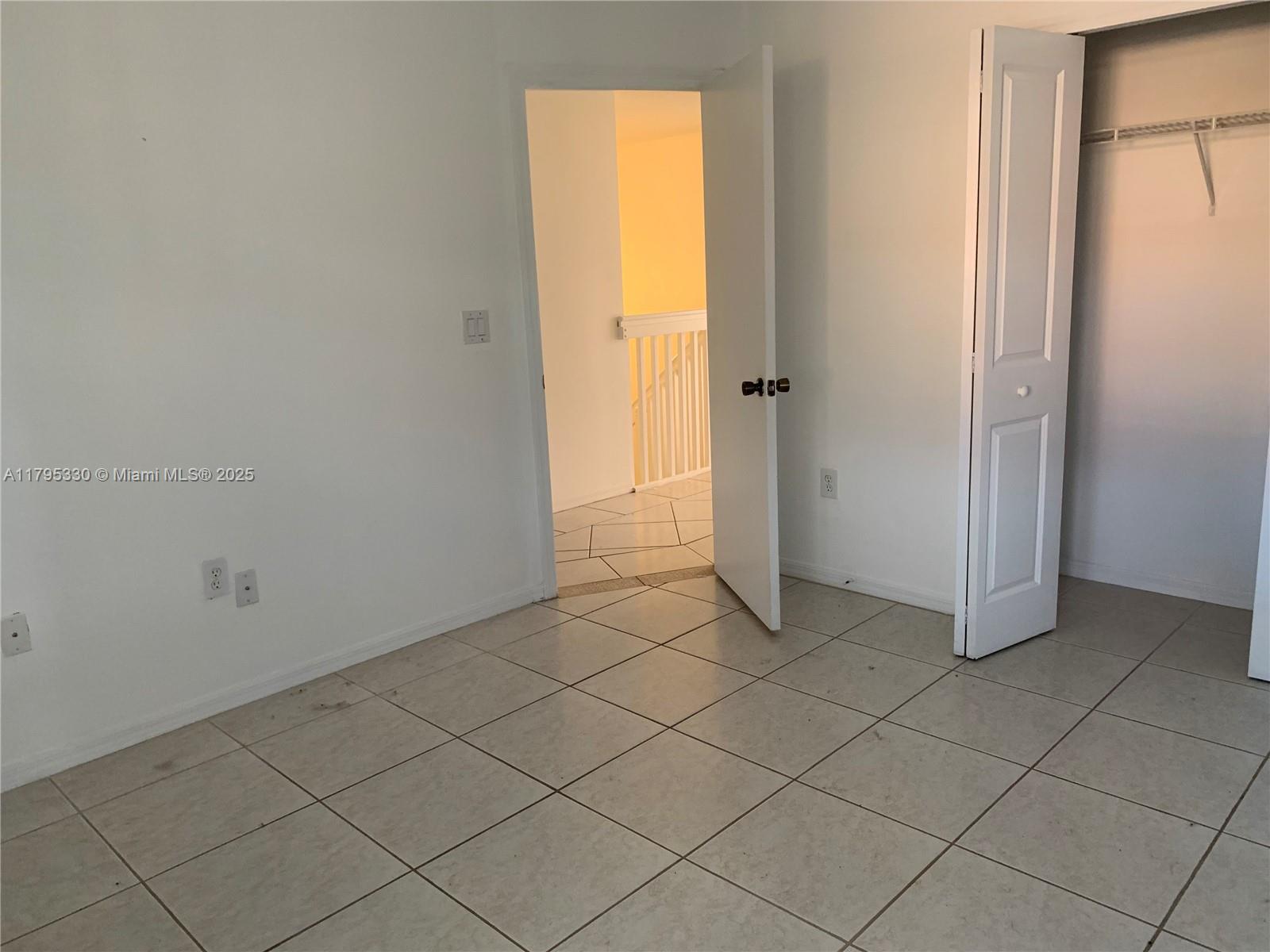 EGRET LAKES ESTATES SEC 2 - Residential